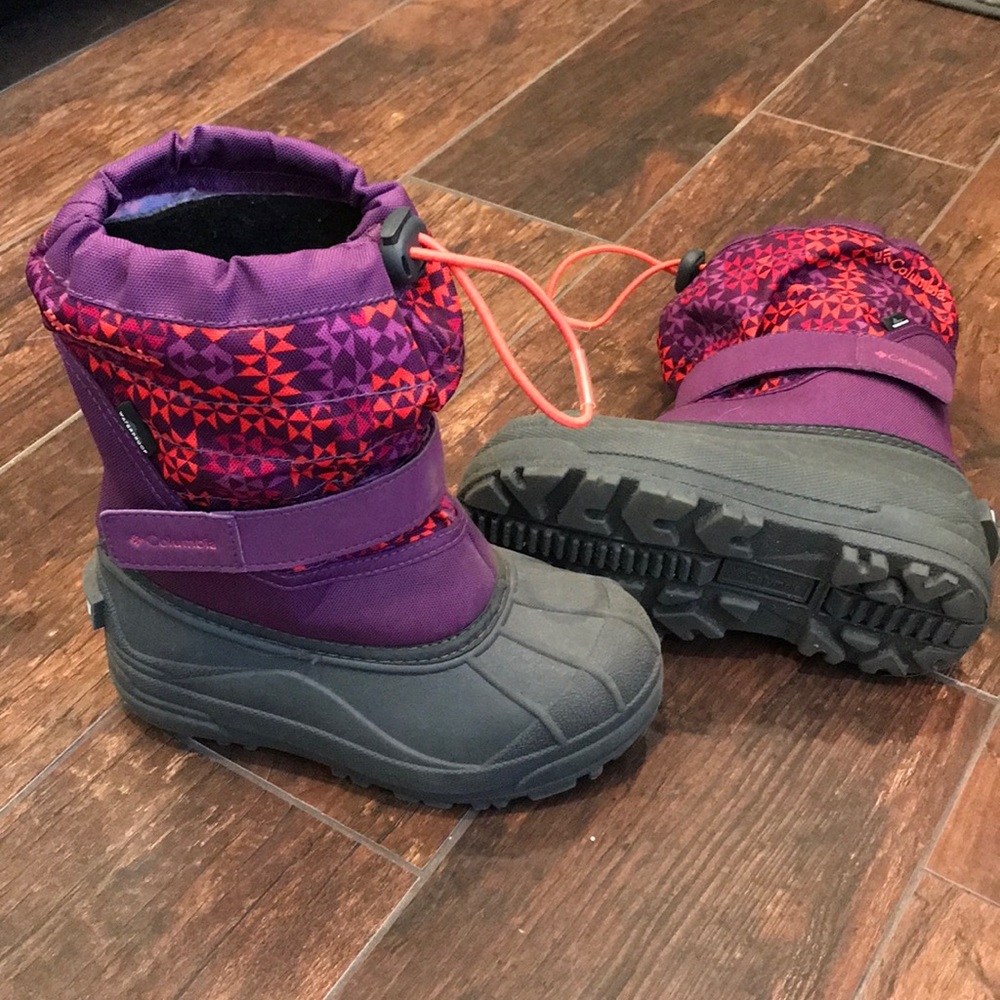 Columbia snow boots